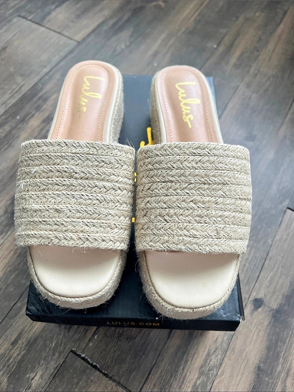 Lulus Brandi Platform Wedge Sandals in Beige US 8 Like New